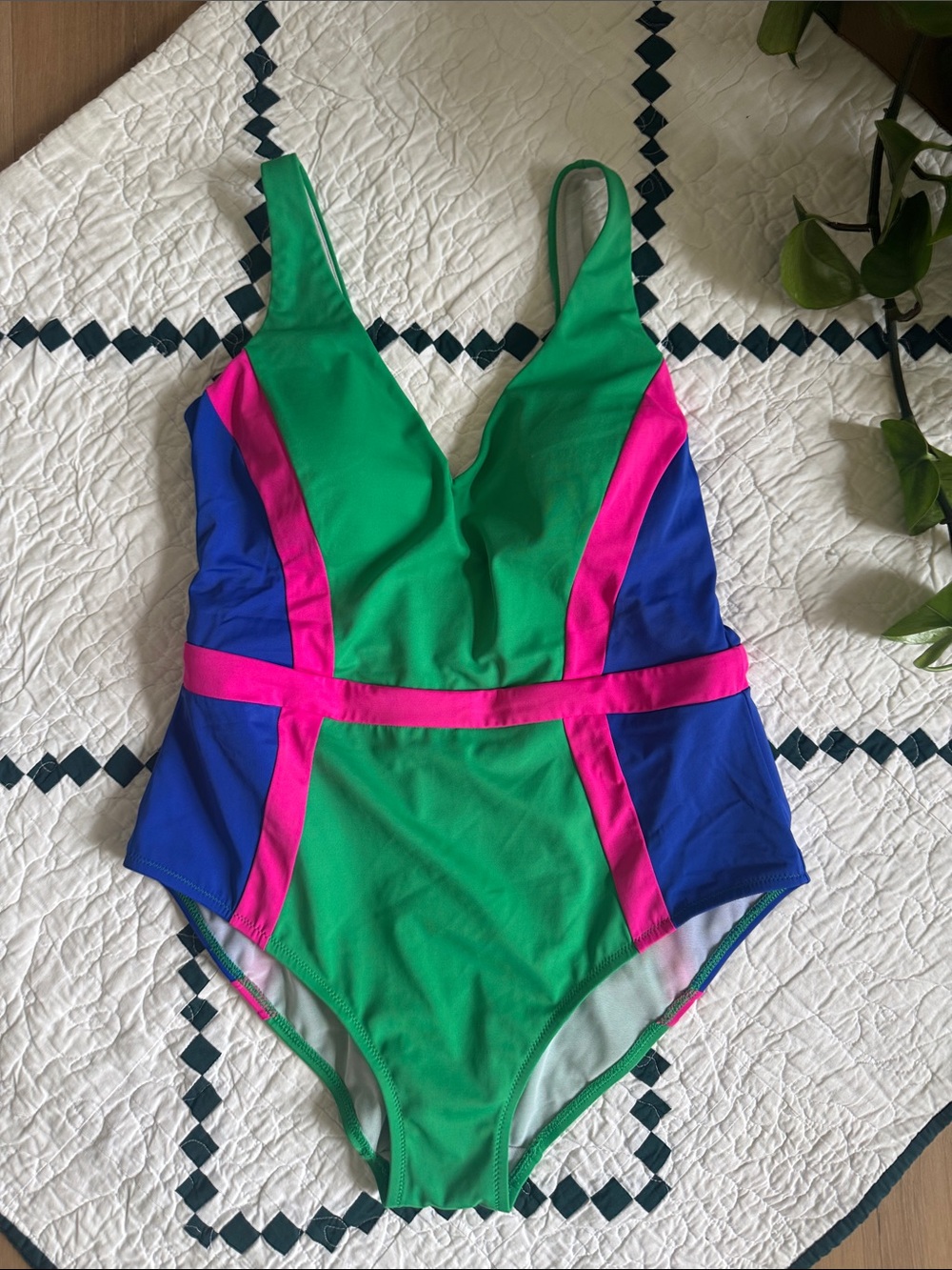 Boden Green, Blue & Pink Color-Block Syros V-Neck One-Piece Swim - size 10